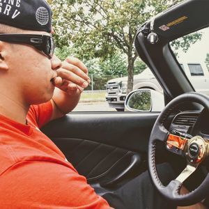 Meet your Posher, Joel